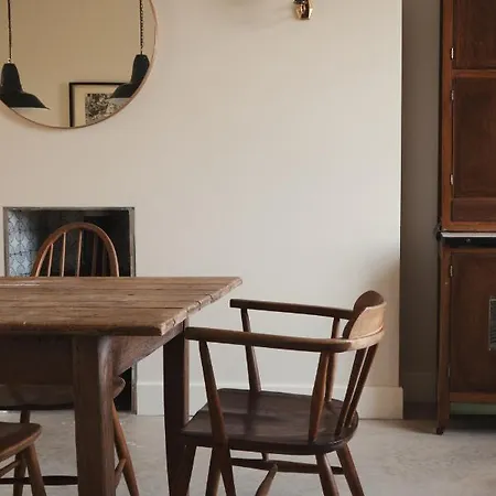 Contemporary Yet Cosy And Characterful In Rural Village Setting Kilfenora