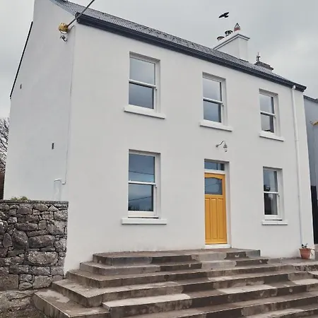 別荘 Contemporary Yet Cosy And Characterful In Rural Village Setting Kilfenora